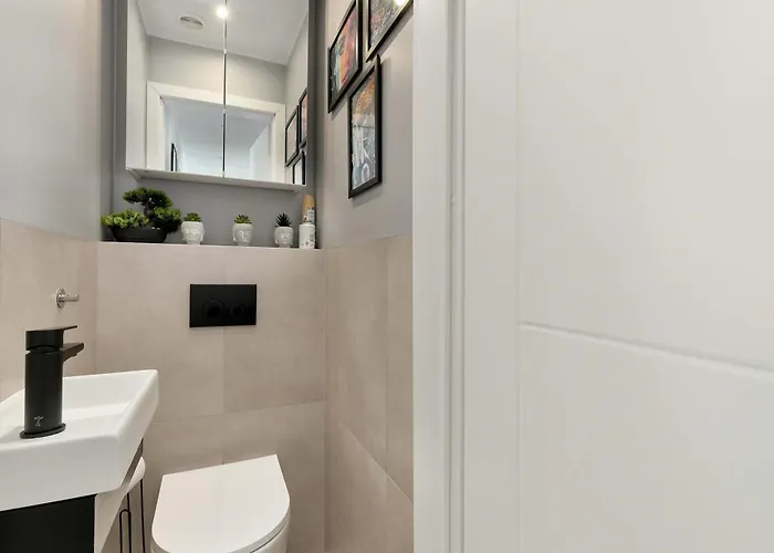 Apartment Przytulny Z Balkonem I Biurem W Gdansku By Renters